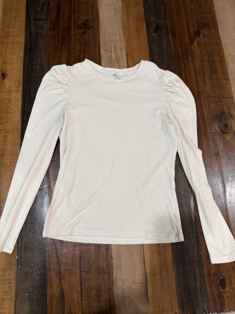 Time and Tru Cream Puff Shoulder Long Sleeve Top